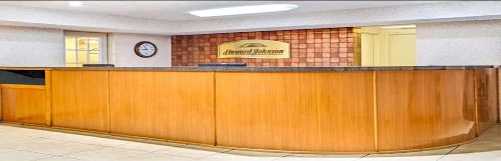 Airport Inn Tampa Exterior photo